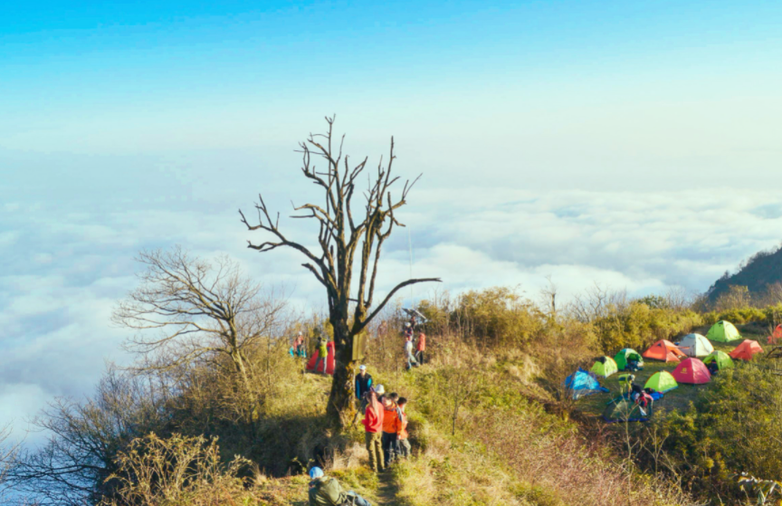 趙公山東線(xiàn)徒步攻略，趙公山徒步注意事項(xiàng)，上山2小時(shí)下山1小時(shí)